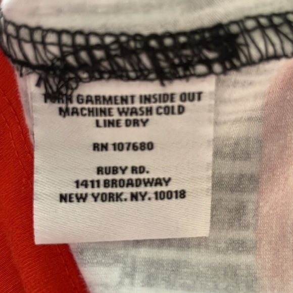 Ruby Rd. Petite Mod Top‎ - Picture 9 of 9